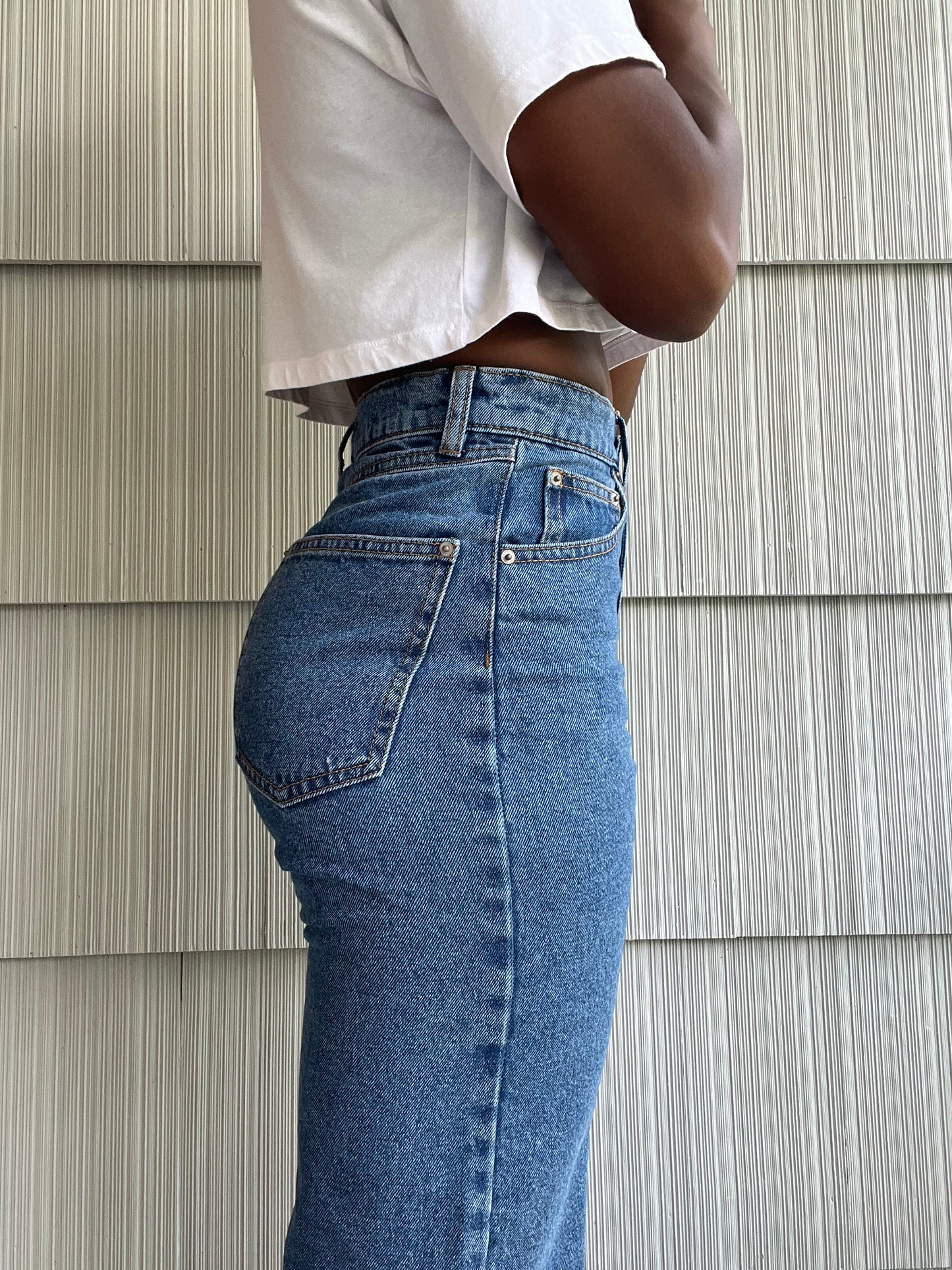 MESSY ADJUSTABLE JEANS